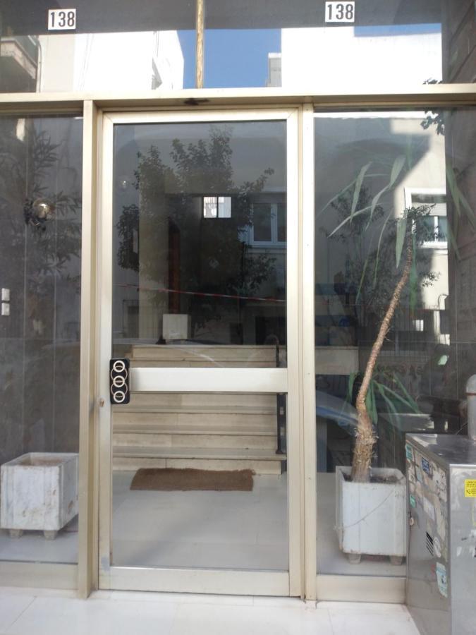 Κεντρικό Ημιυπόγειο Διαμέρισμα Volos Eksteriør bilde